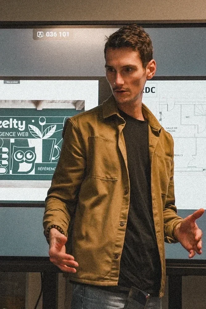 Quest ce que la strategie digitale azelty agence web vannes